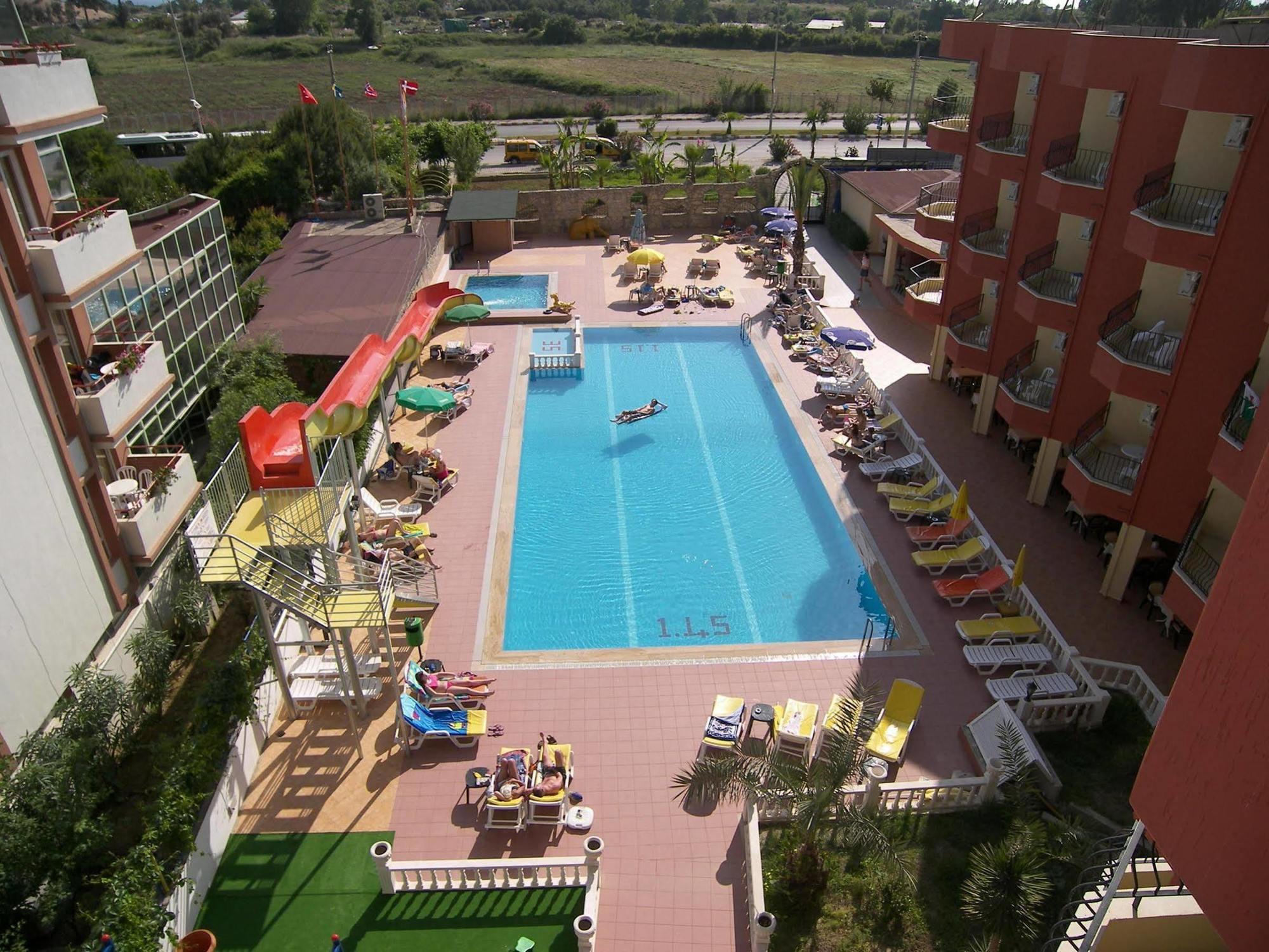 Oz Side Hotel Extérieur photo